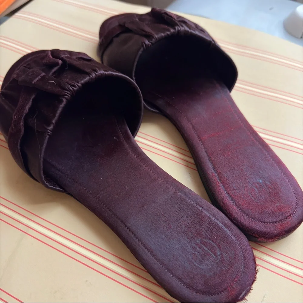 🥀 The Row Oxblood Satin "Ellen" Slide Sandals Sz EU 37.5 / US 7 🥀 - Picture 2 of 12